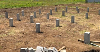 Фундамент на забивных жб сваях под ключ в Кронштадте - фундамент из забивных железобетонных свай цена от 3190 руб/м2